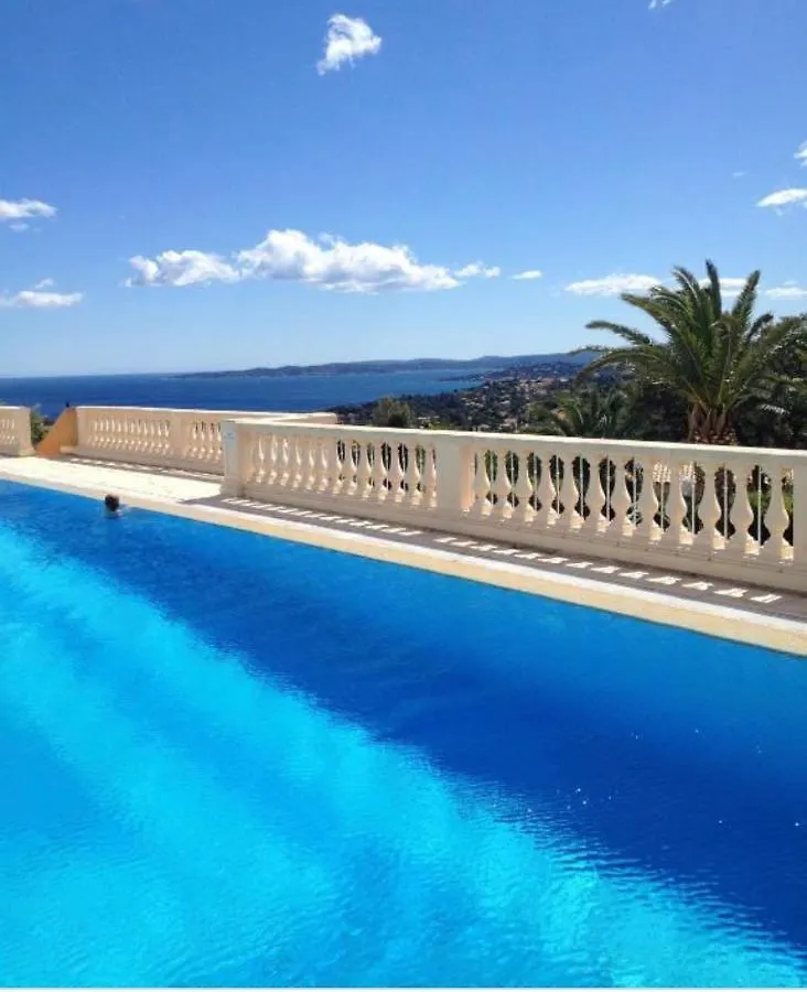 Appartement, Parc Arbore, Piscine Panoramique Sur Golf De St Tropez Les Issambres