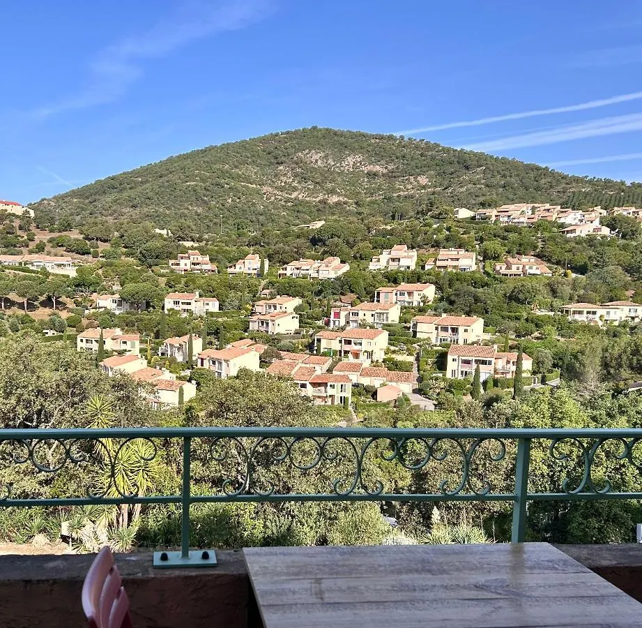 Appartement, Parc Arbore, Piscine Panoramique Sur Golf De St Tropez Les Issambres 0*,