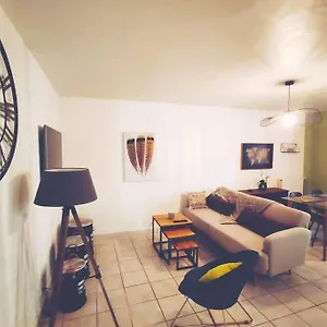 https://jolie-spacieux-appartement-entirement-rnov.inbrittany.com